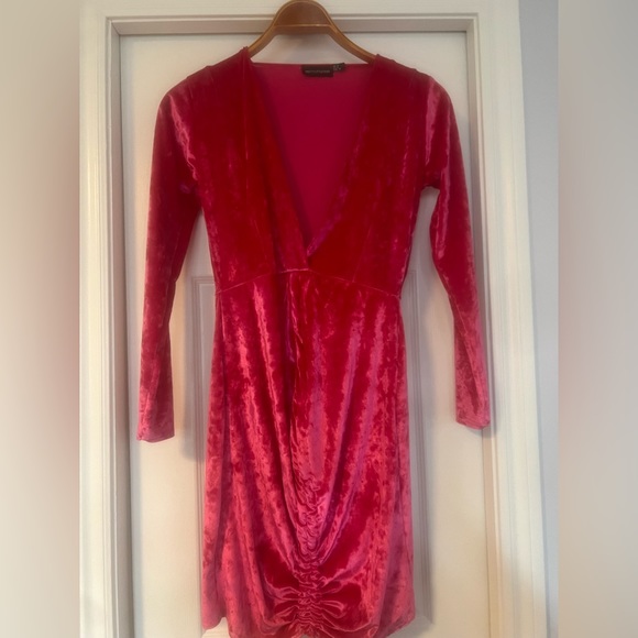 Pretty Little Things - Maternity party dress - Picture 2 of 2